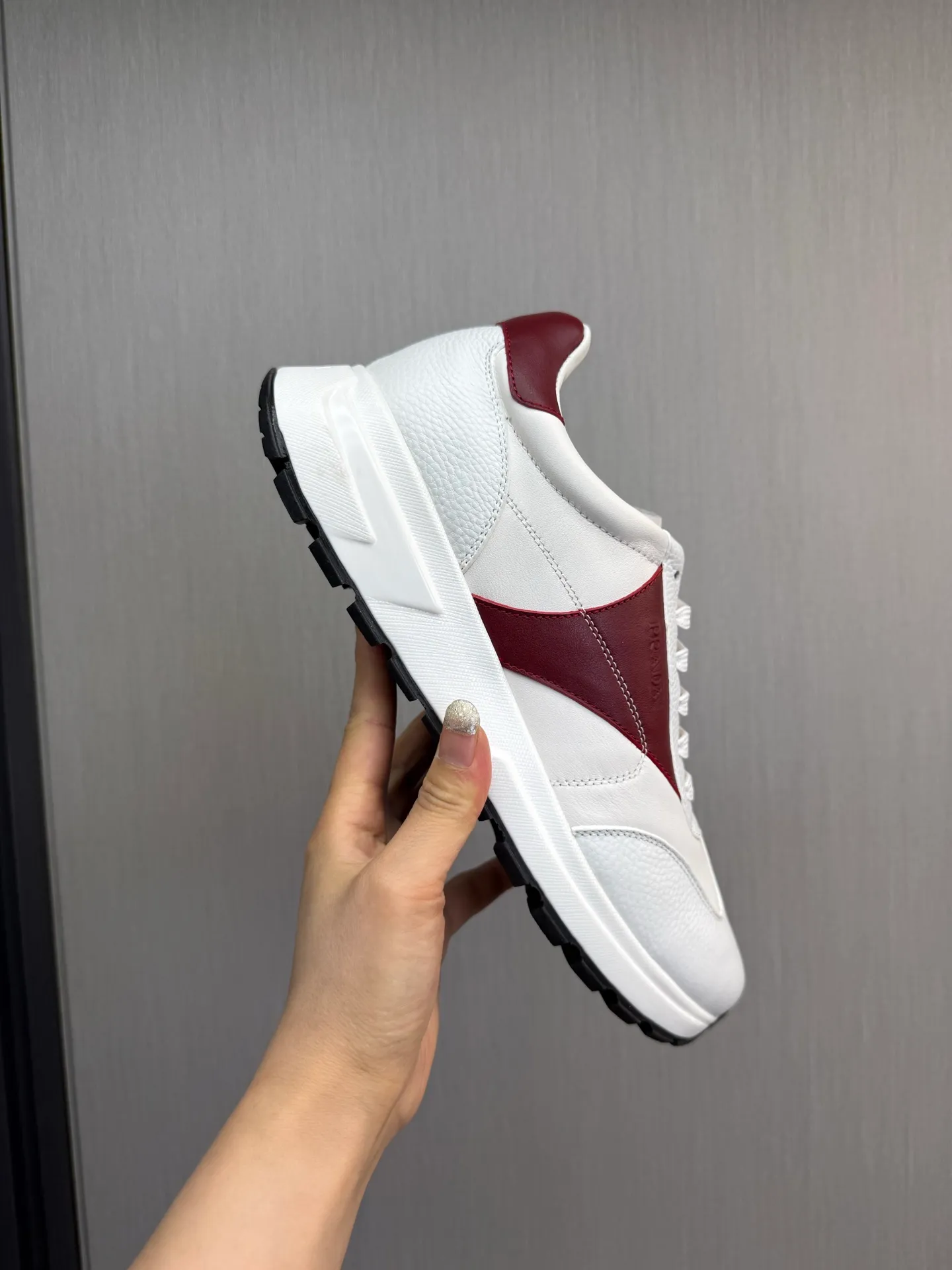 Men's shoes 💰800💰 [PRADA] Men's shoes are popular in the counter, official website is synchronized, 1 high-quality shipment ✔️Original cowhide + cowhide lining, 1🆚1 replica, original sole, 38-45 (38.45 custom-made, non-returnable)